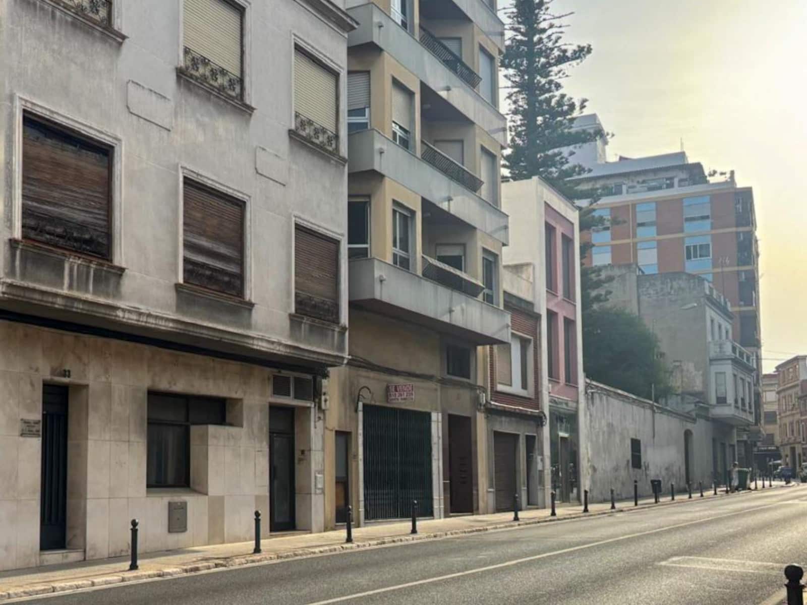 Commerciale in vendita in Oliva - 78.000 € (Rif: 9542442)