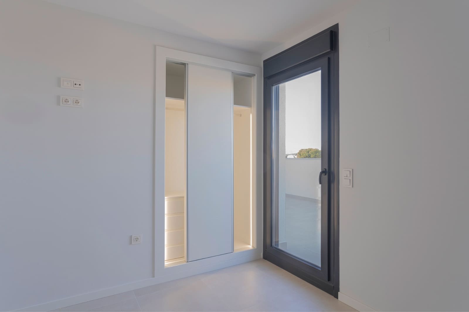 3 bedroom Penthouse for sale in Denia with pool - € 499,000 (Ref: 9542444)