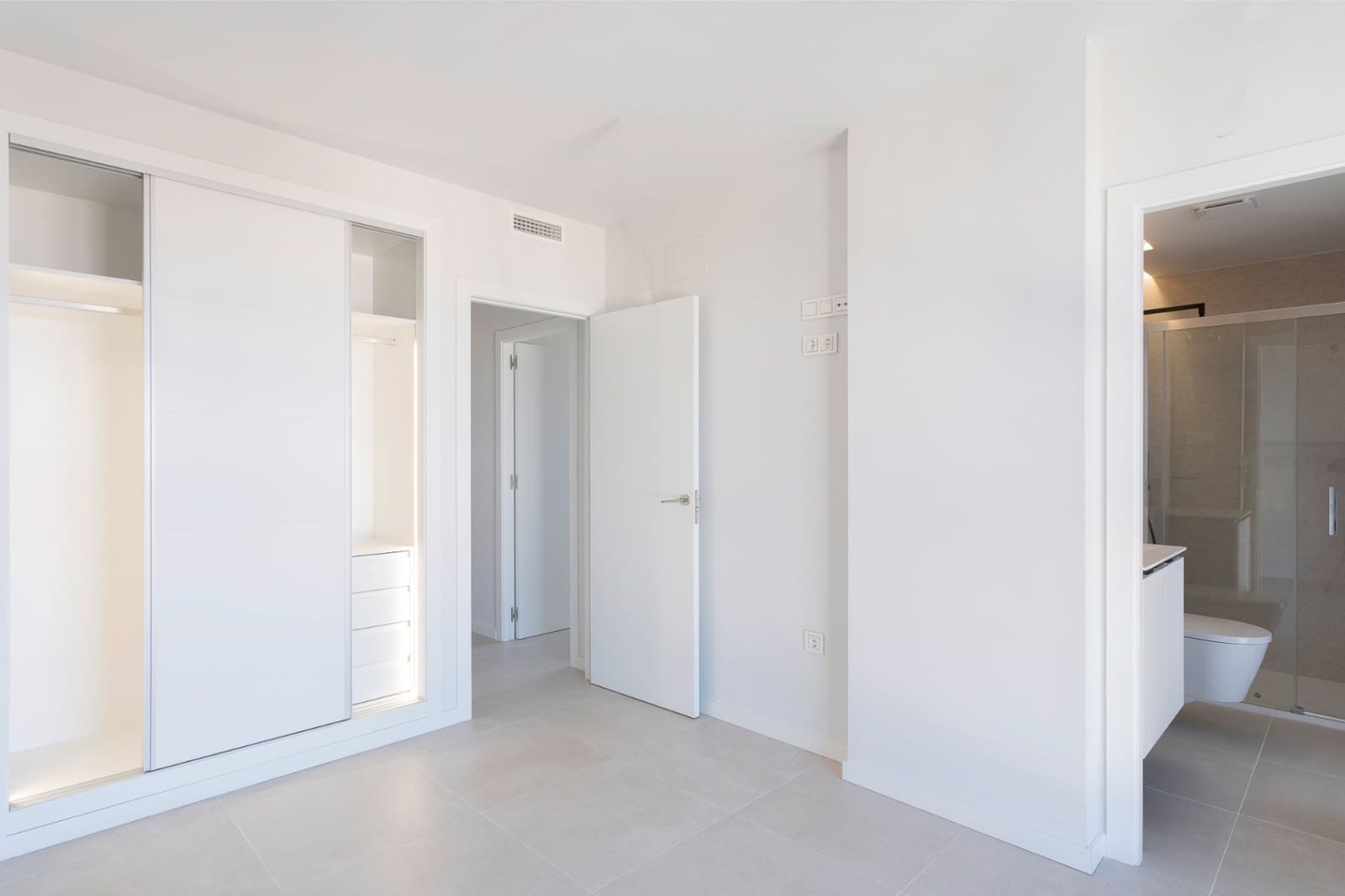 3 bedroom Penthouse for sale in Denia with pool - € 499,000 (Ref: 9542444)