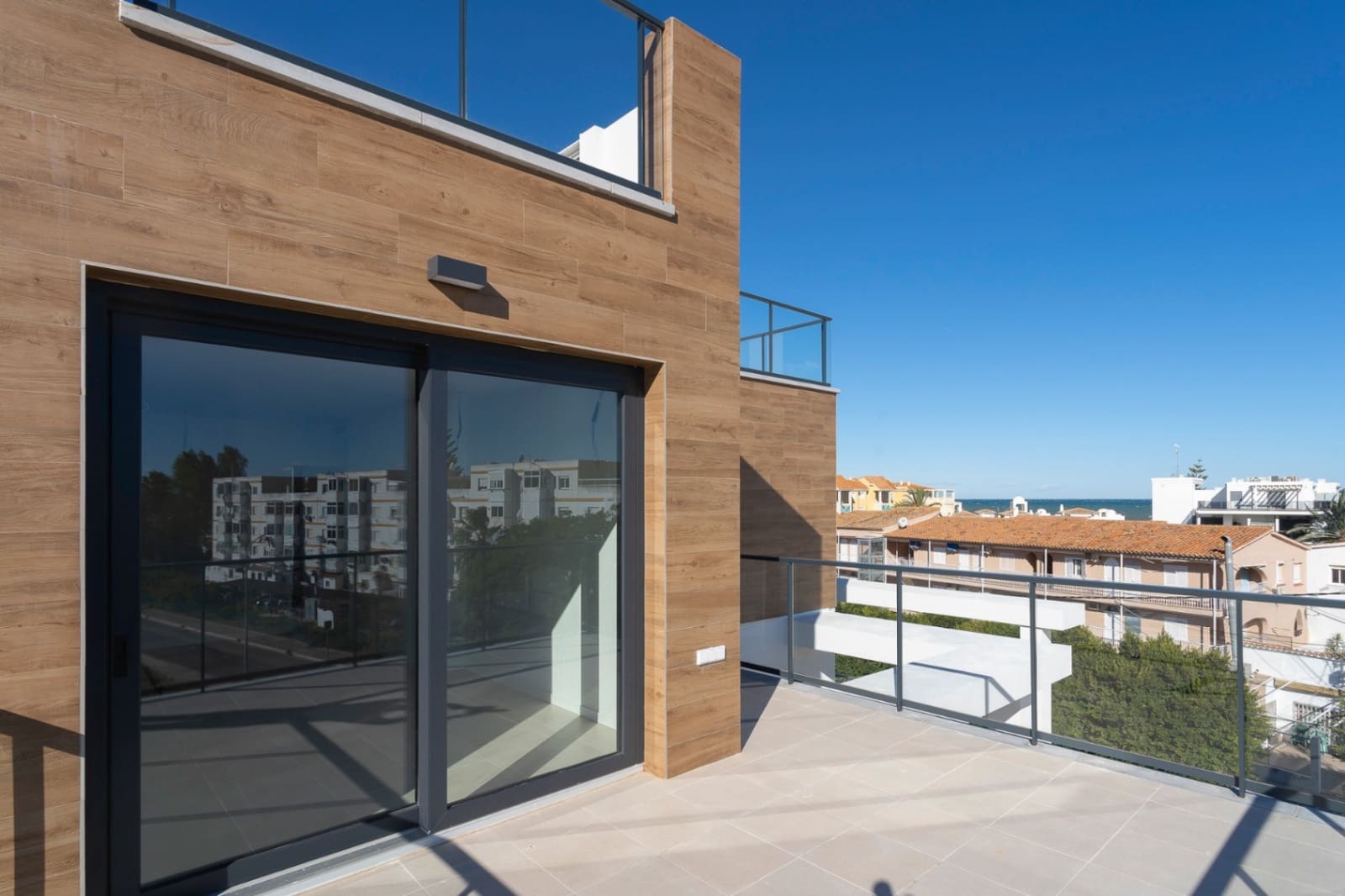 3 bedroom Penthouse for sale in Denia with pool - € 499,000 (Ref: 9542444)