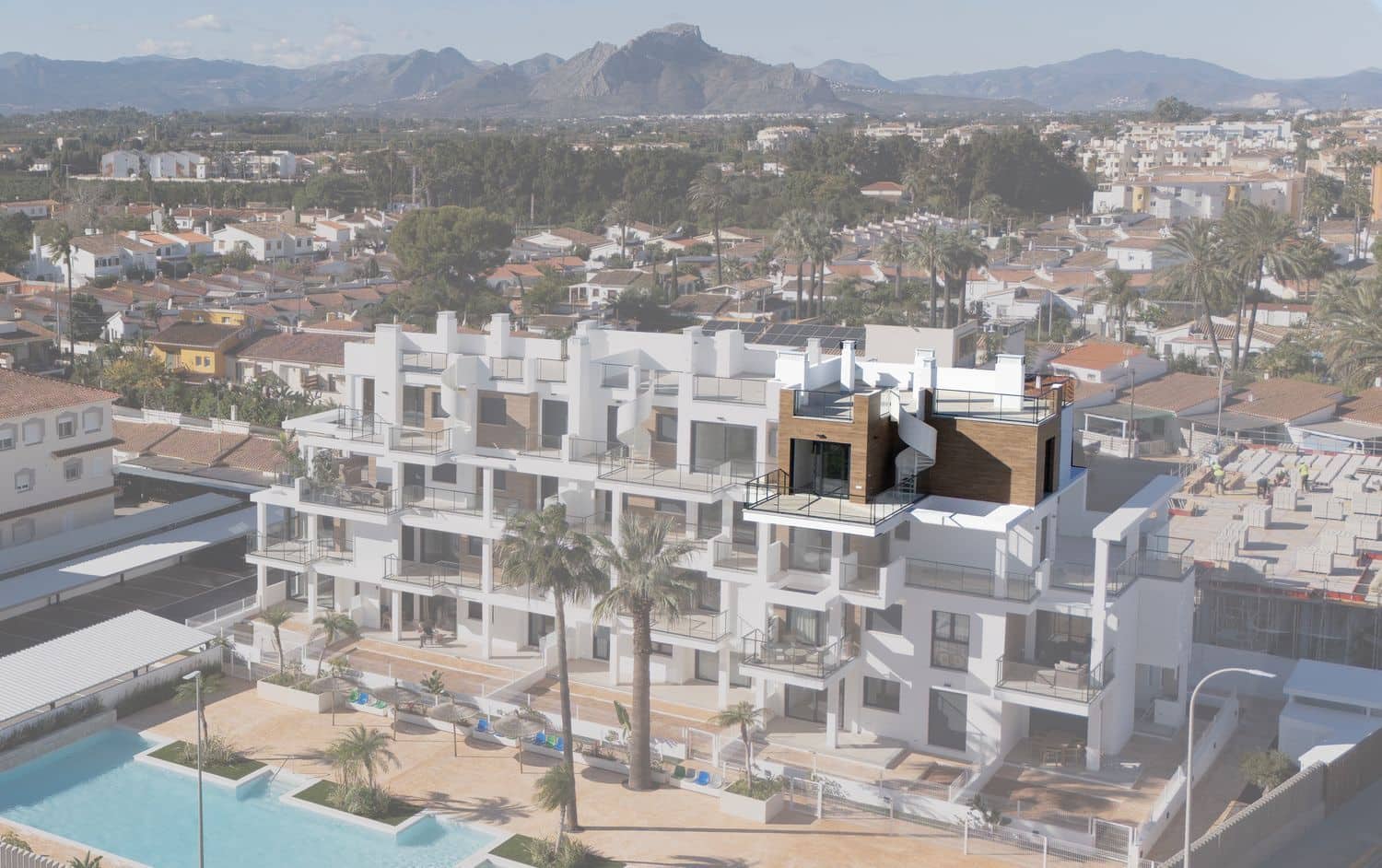 Ático de 3 habitaciones en Dénia en venta con piscina - 499.000 € (Ref: 9542444)