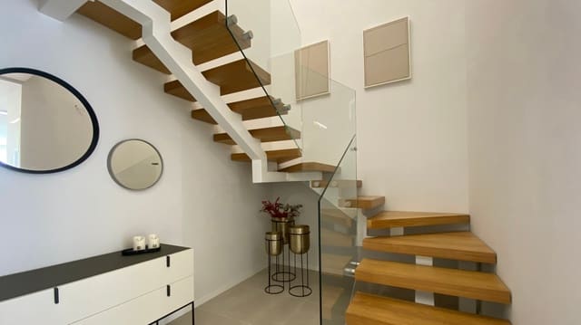 3 sypialnia Penthouse na sprzedaż w L'Almadrava - L'Estanyó, Dénia z basenem - 599 000 € (Ref: 9542445)