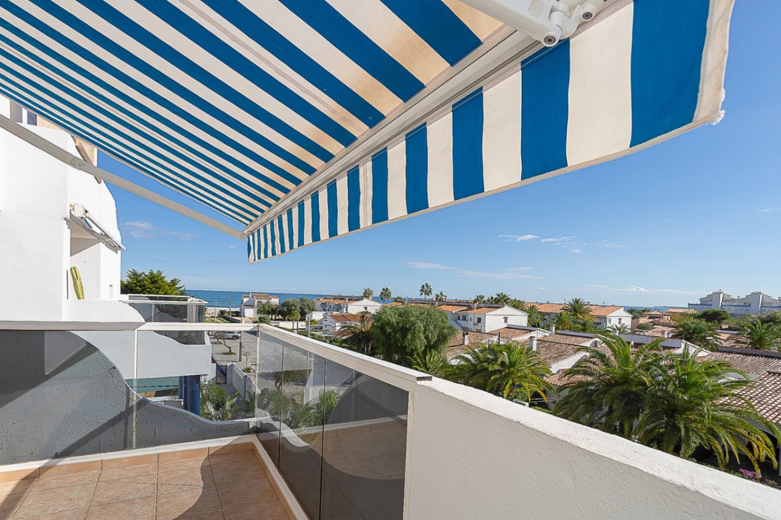 2 soveværelse Lejlighed til salg i Denia med swimmingpool garage - € 260.000 (Ref: 9542449)