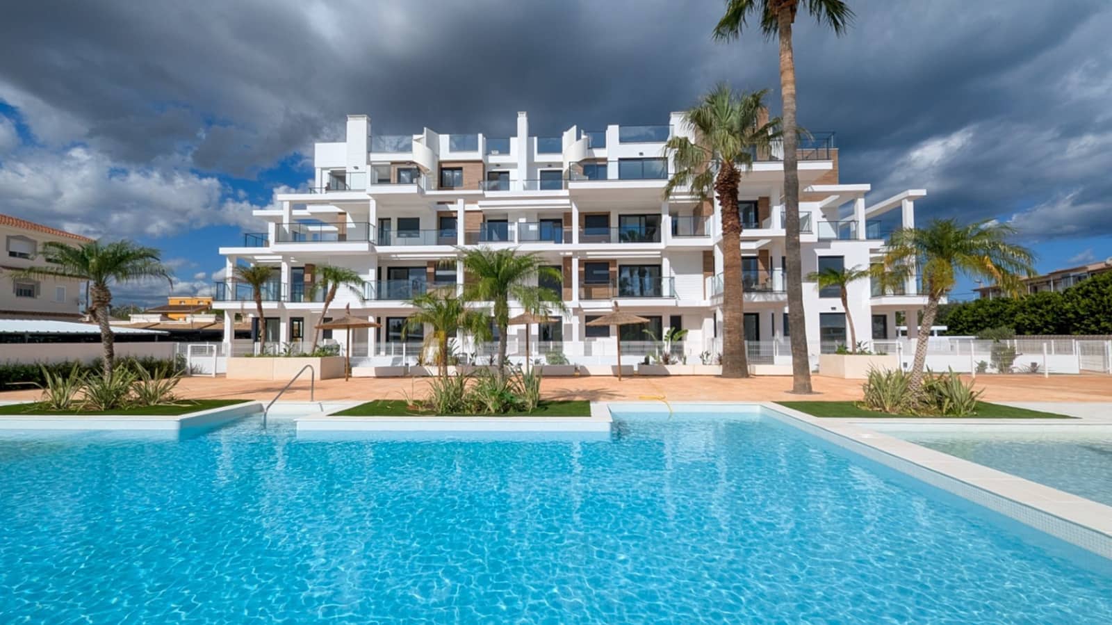 2 soveværelse Lejlighed til salg i Denia med swimmingpool - € 269.000 (Ref: 9544580)