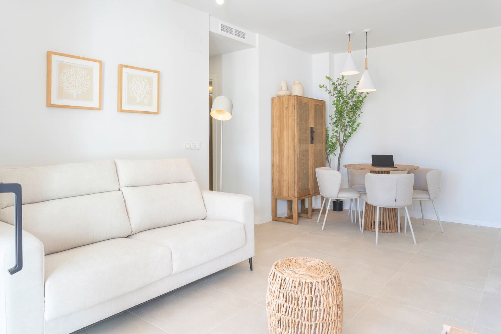 2 soveværelse Lejlighed til salg i Denia med swimmingpool garage - € 315.000 (Ref: 9559910)