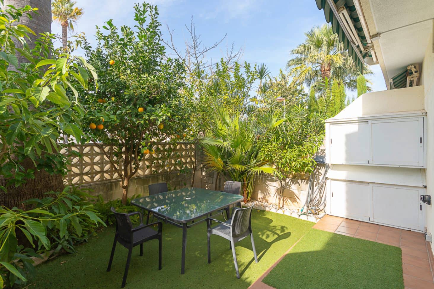 2 bedroom Terraced Villa for sale in Els Poblets with pool garage - € 265,000 (Ref: 9655588)