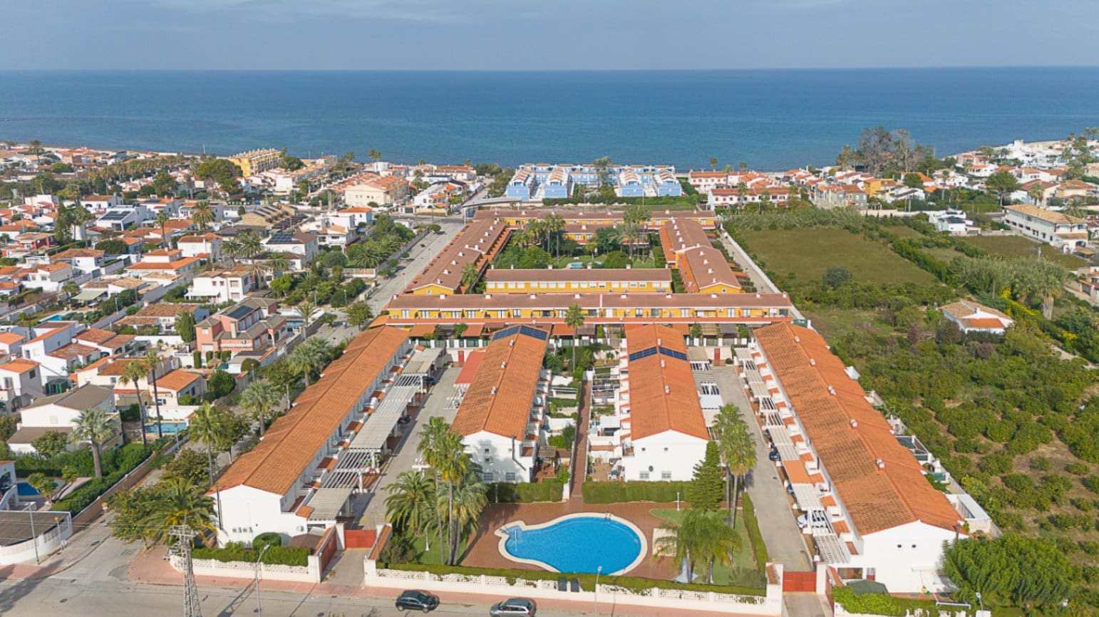 2 bedroom Terraced Villa for sale in Els Poblets with pool garage - € 265,000 (Ref: 9655588)