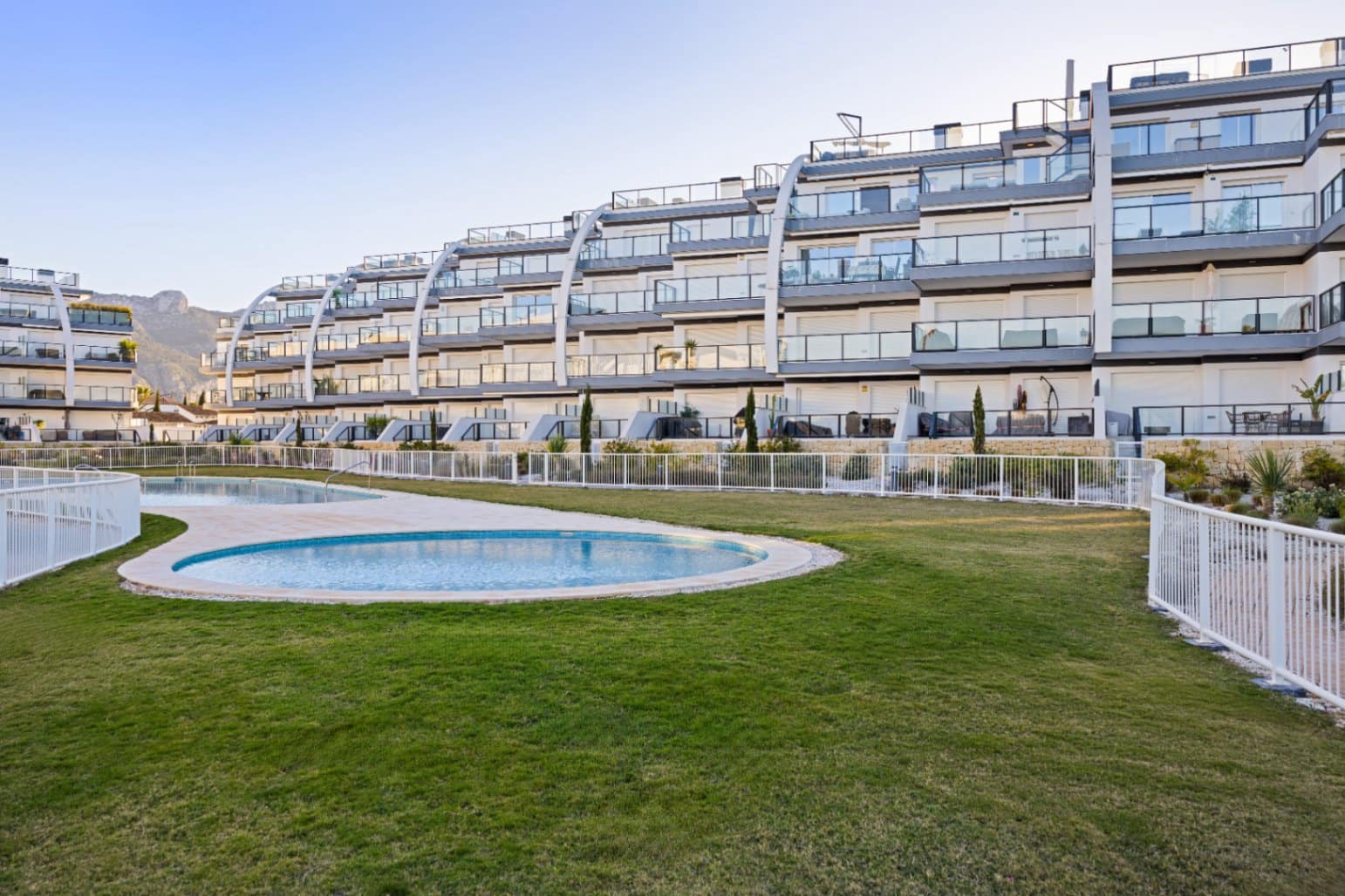 3 soveværelse Lejlighed til salg i Denia med swimmingpool garage - € 799.000 (Ref: 9699294)