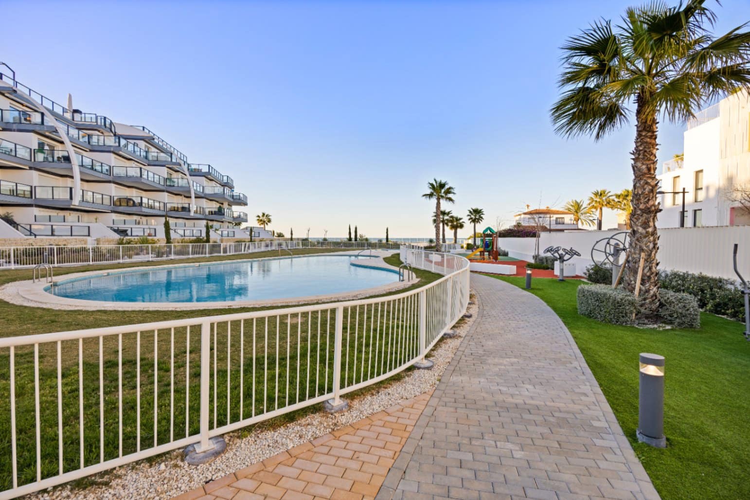 3 soveværelse Lejlighed til salg i Denia med swimmingpool garage - € 799.000 (Ref: 9699294)