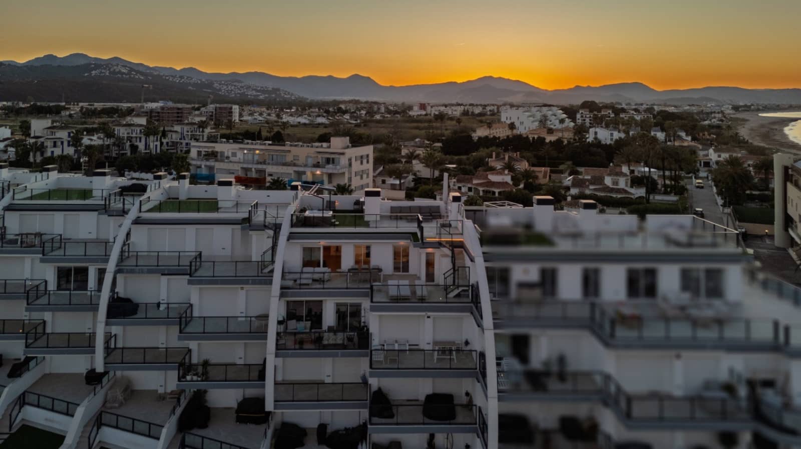 3 soveværelse Lejlighed til salg i Denia med swimmingpool garage - € 799.000 (Ref: 9699294)