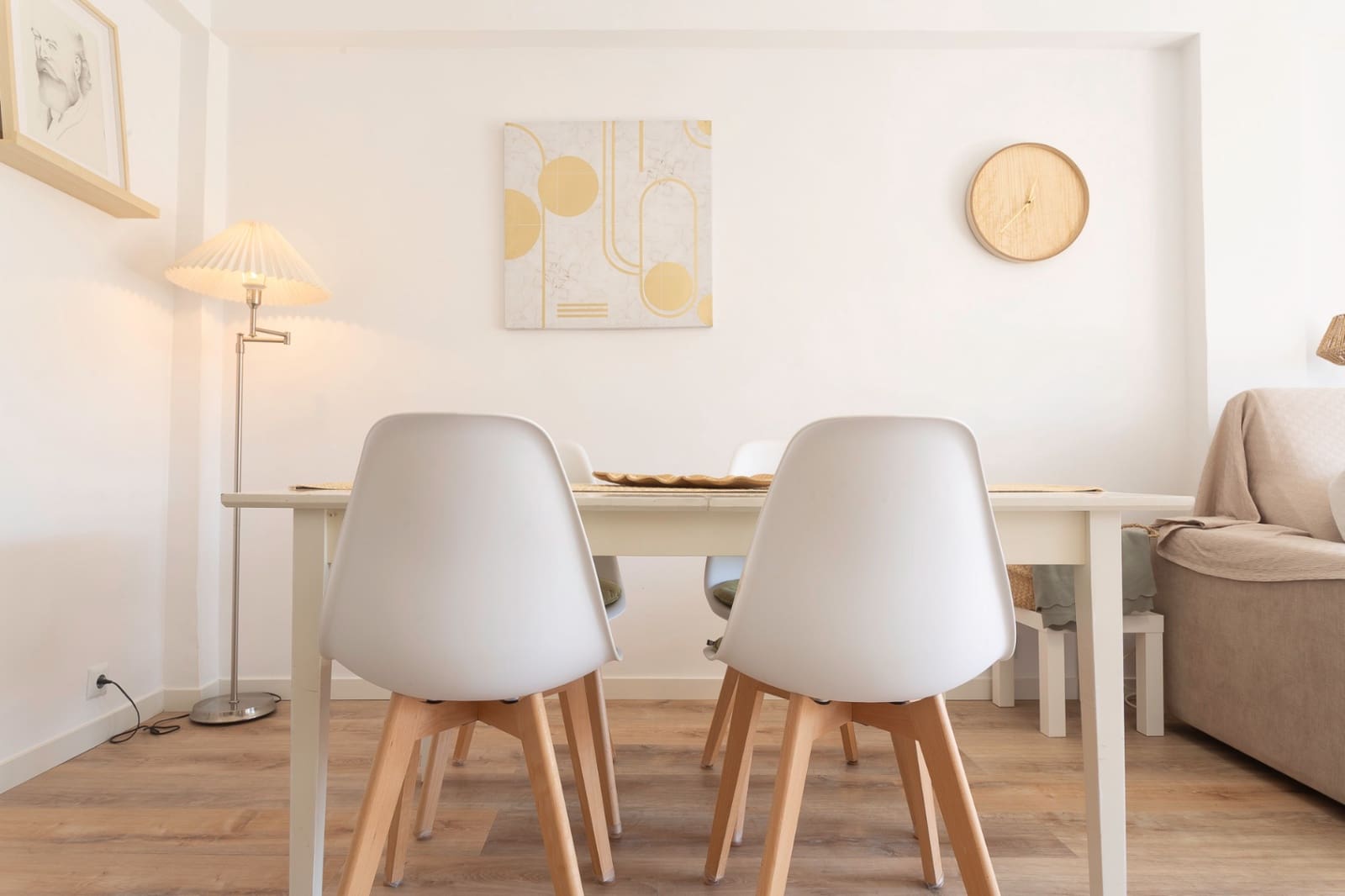 2 bedroom Apartment for sale in Denia with garage - € 196,000 (Ref: 9733805)