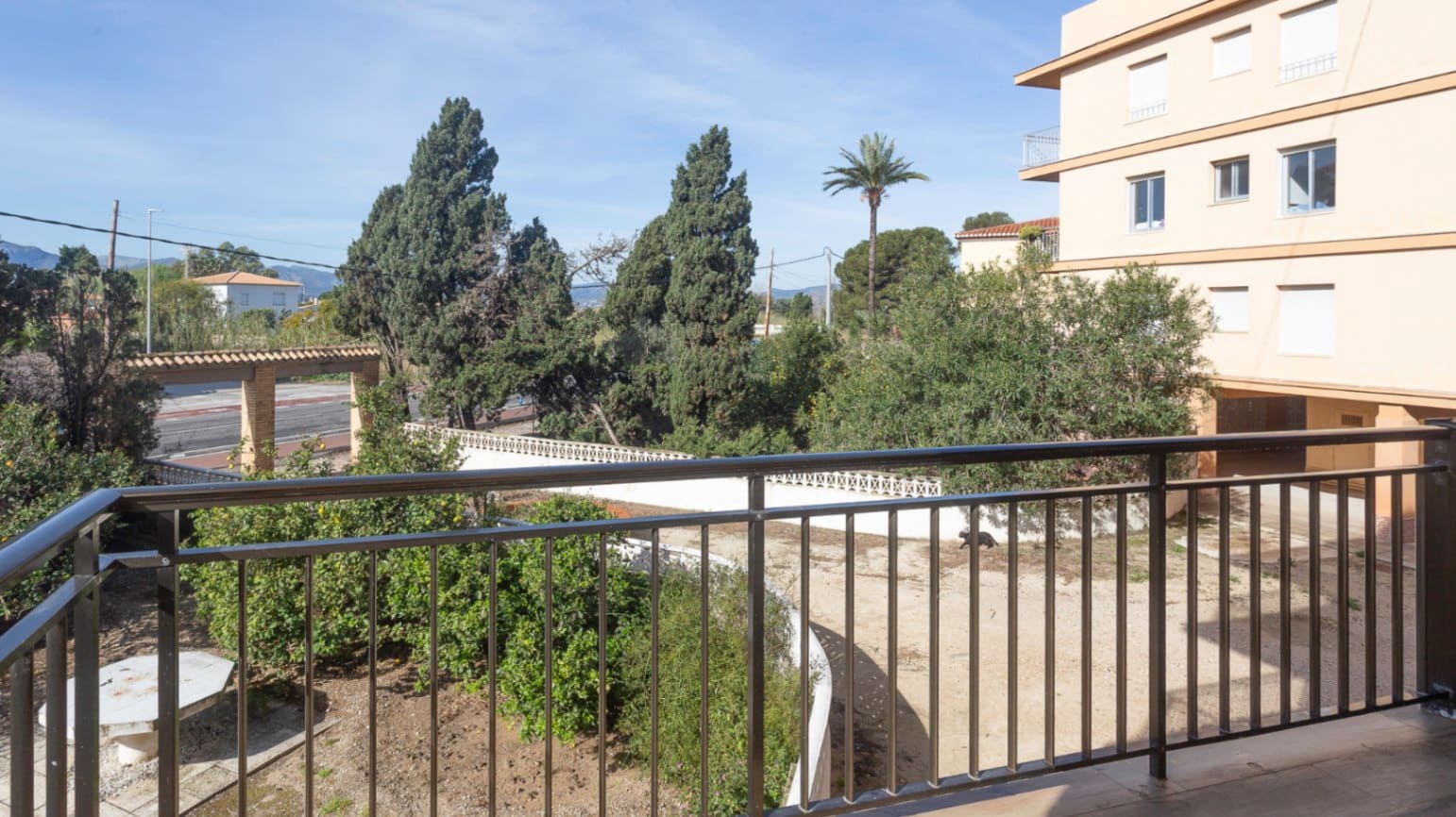 3 bedroom Apartment for sale in Denia with garage - € 375,000 (Ref: 9733807)