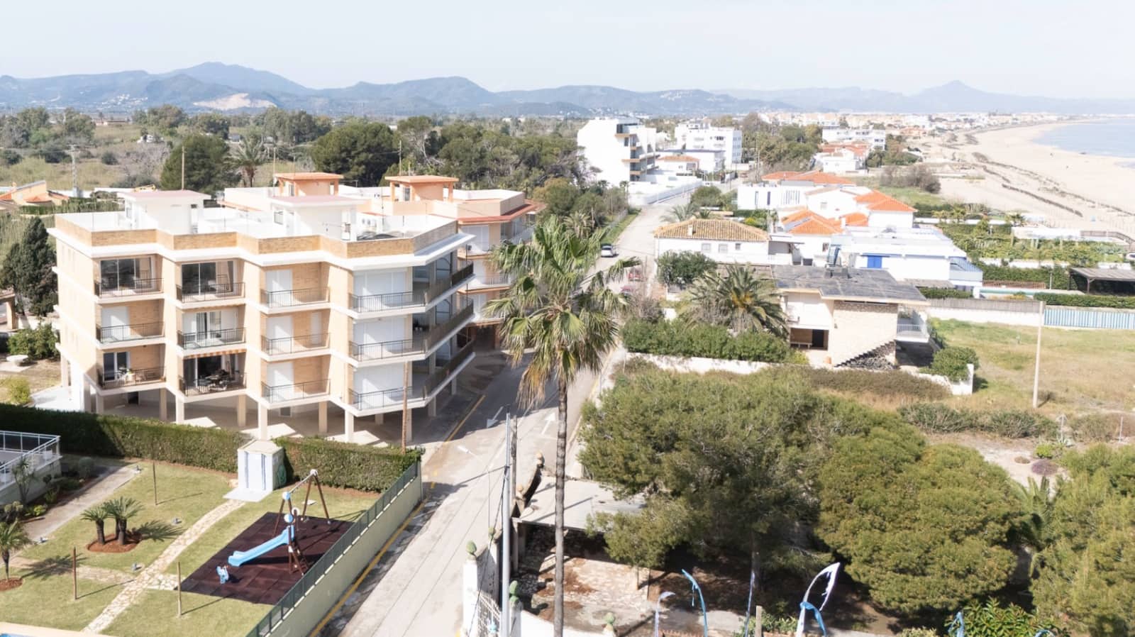 3 bedroom Apartment for sale in Denia with garage - € 375,000 (Ref: 9733807)