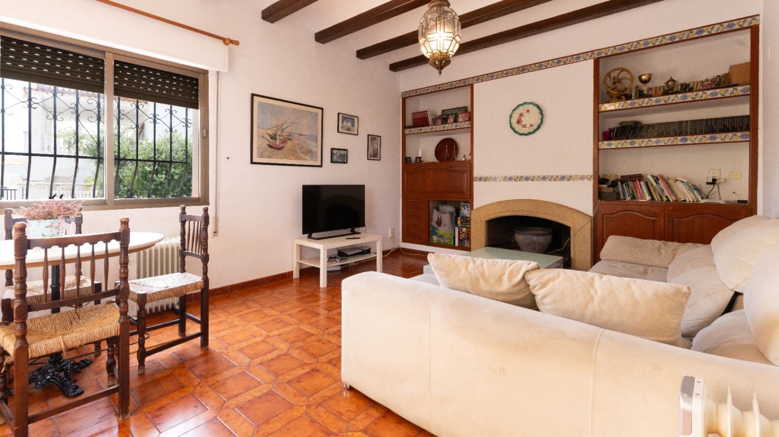 5 chambre Villa/Maison à vendre à Oliva avec garage - 379 000 € (Ref: 9932318)