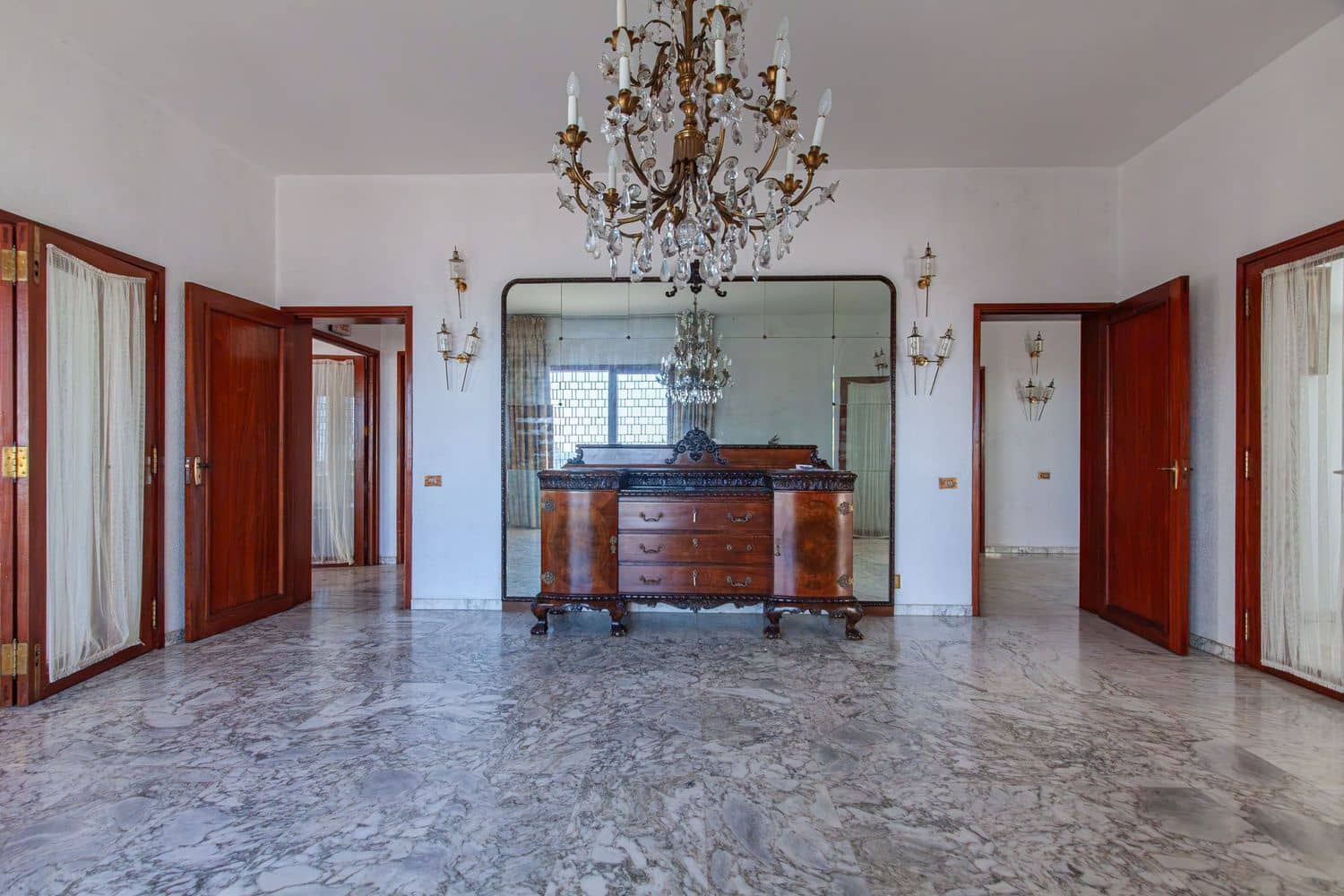 7 sypialnia Willa na sprzedaż w Las Palmas de Gran Canaria z garażem - 2 300 000 € (Ref: 8997226)