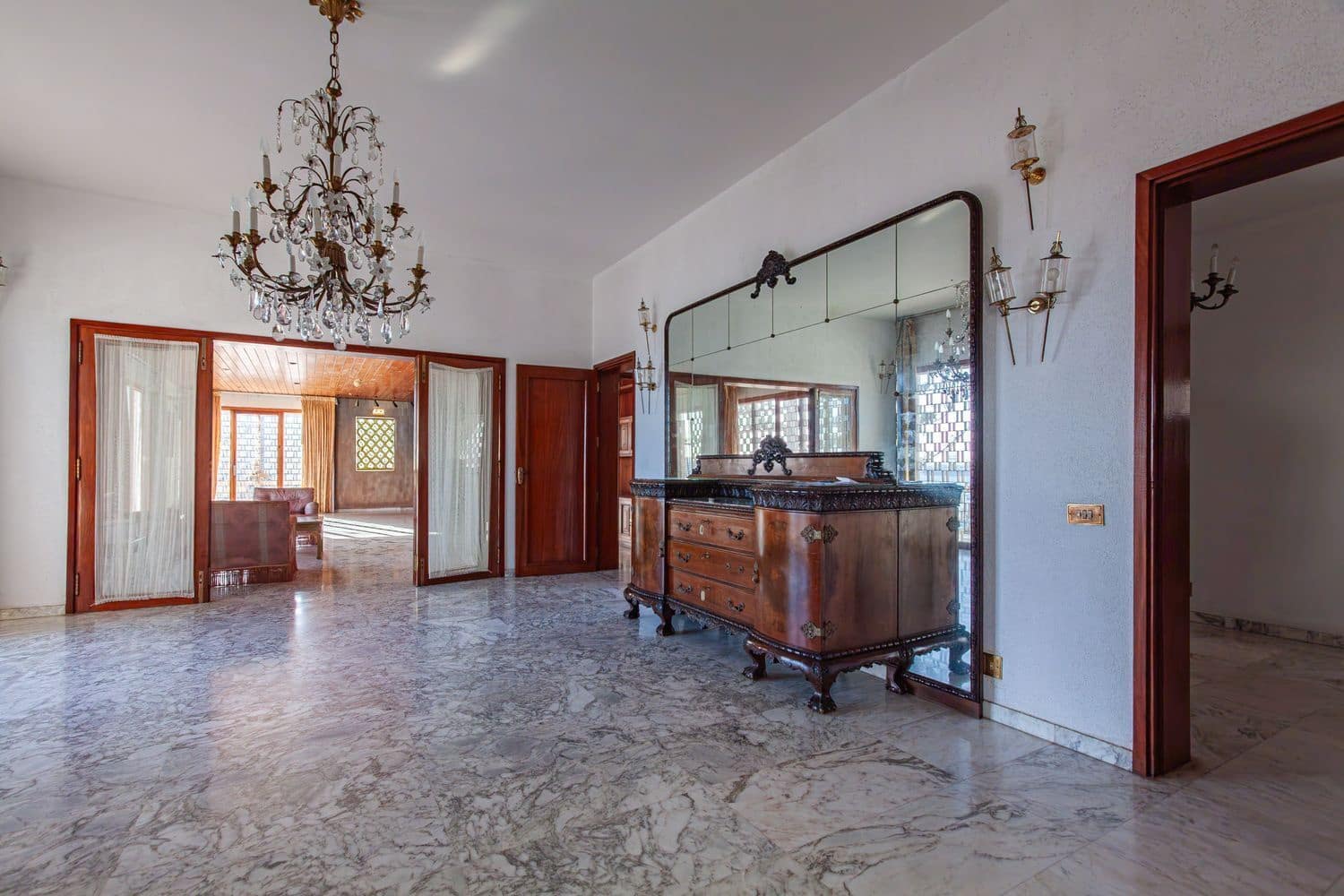 7 sypialnia Willa na sprzedaż w Las Palmas de Gran Canaria z garażem - 2 300 000 € (Ref: 8997226)