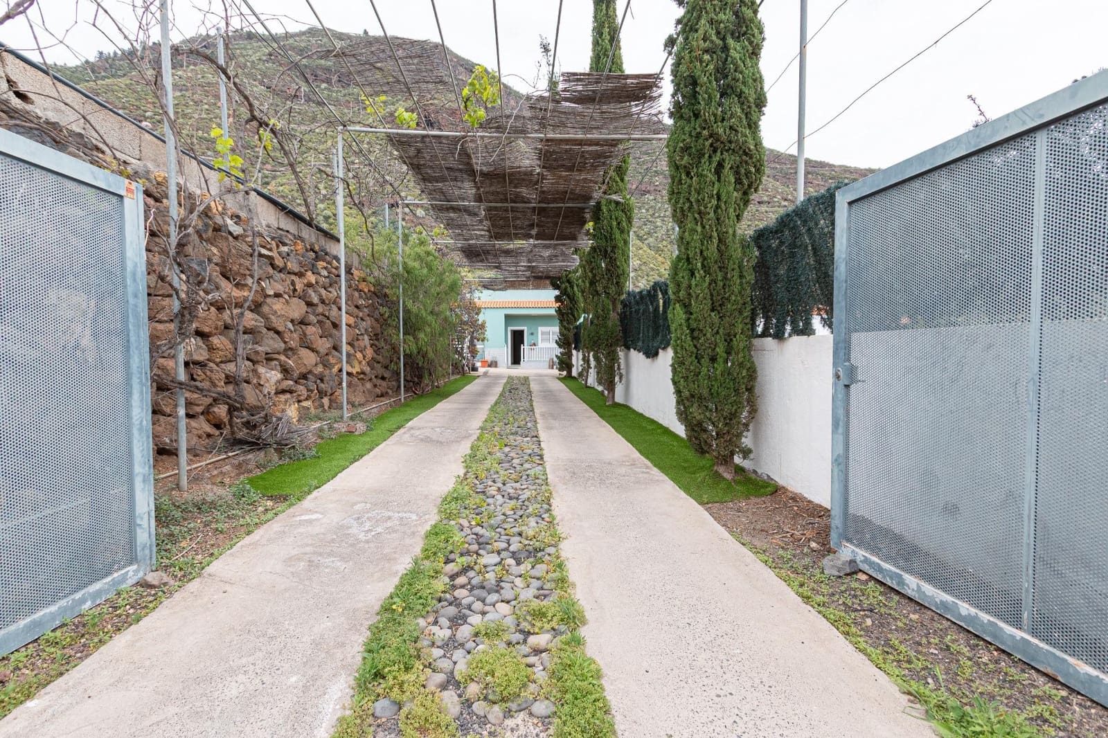 6 soveværelse Villa til salg i Araya med swimmingpool garage - € 632.000 (Ref: 8997227)