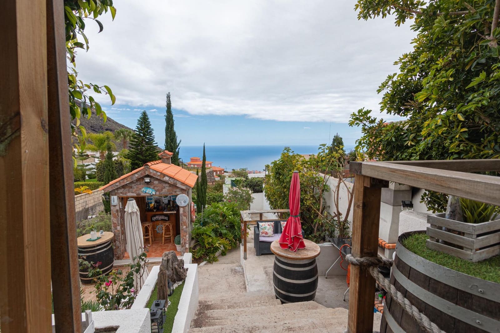 6 soveværelse Villa til salg i Araya med swimmingpool garage - € 632.000 (Ref: 8997227)