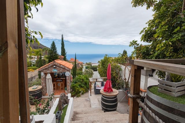 6 soveværelse Villa til salg i Araya, Candelaria med swimmingpool garage - € 632.000 (Ref: 8997227)