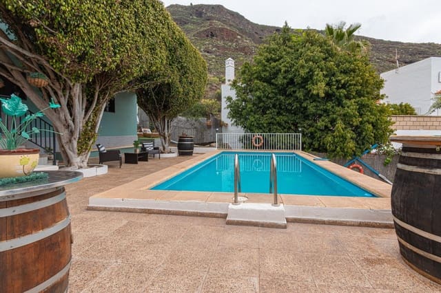 6 soveværelse Villa til salg i Araya, Candelaria med swimmingpool garage - € 632.000 (Ref: 8997227)