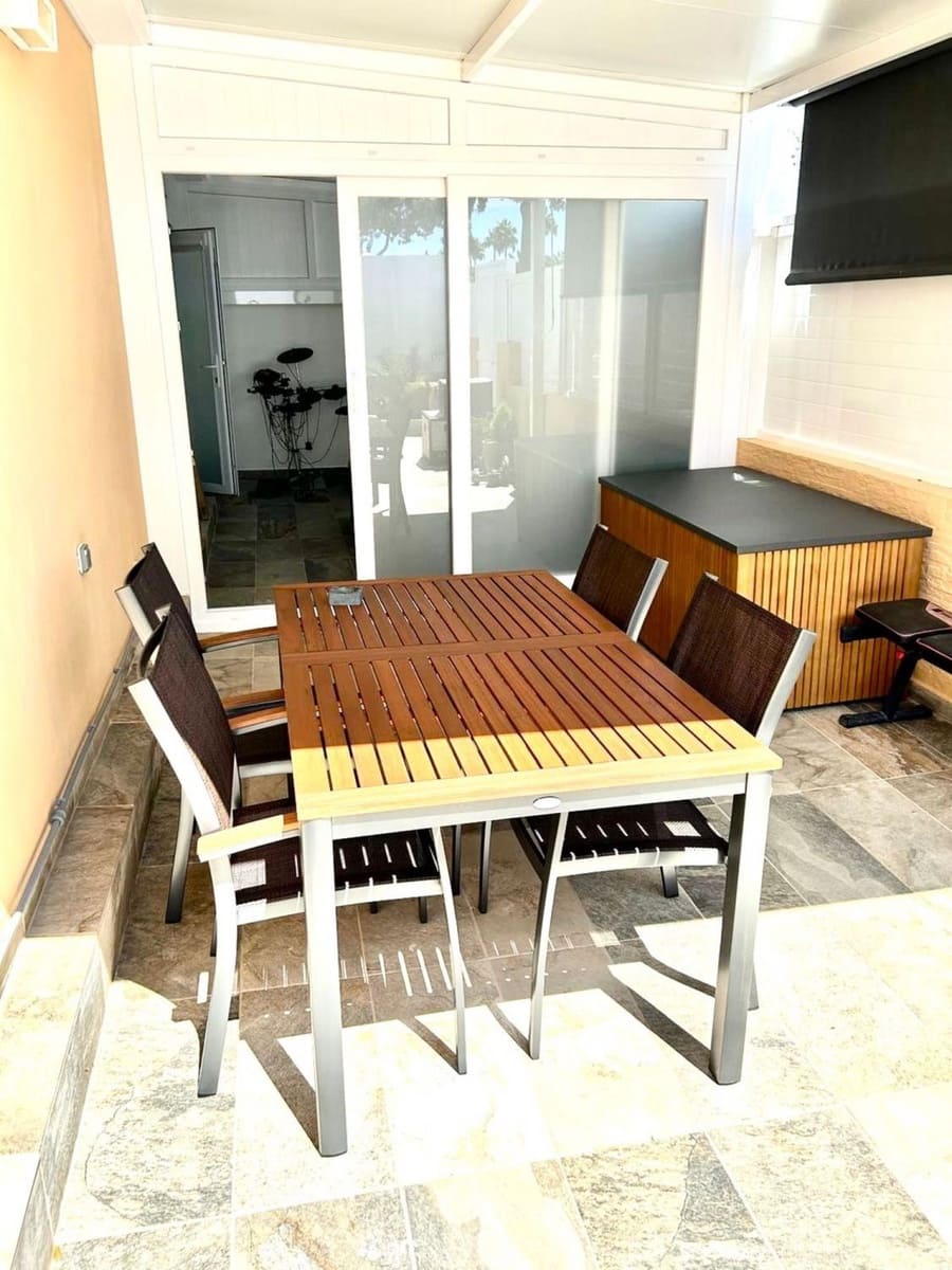 2 Zimmer Villa zu verkaufen in Maspalomas mit Pool - 785.400 € (Ref: 9001706)