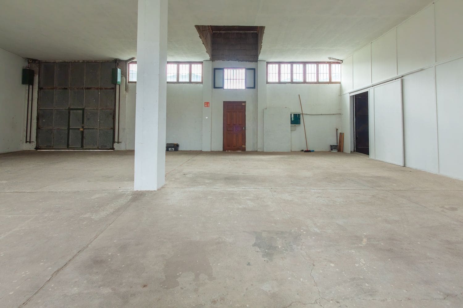 Erhverv til salg i Las Palmas de Gran Canaria med garage - € 270.000 (Ref: 9001713)