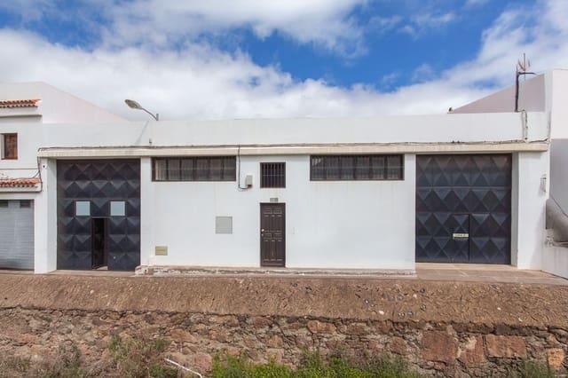Commerciale in vendita in Marzagán - Los Hoyos - La Montañeta, Las Palmas de Gran Canaria con garage - 255.000 € (Rif: 9001713)