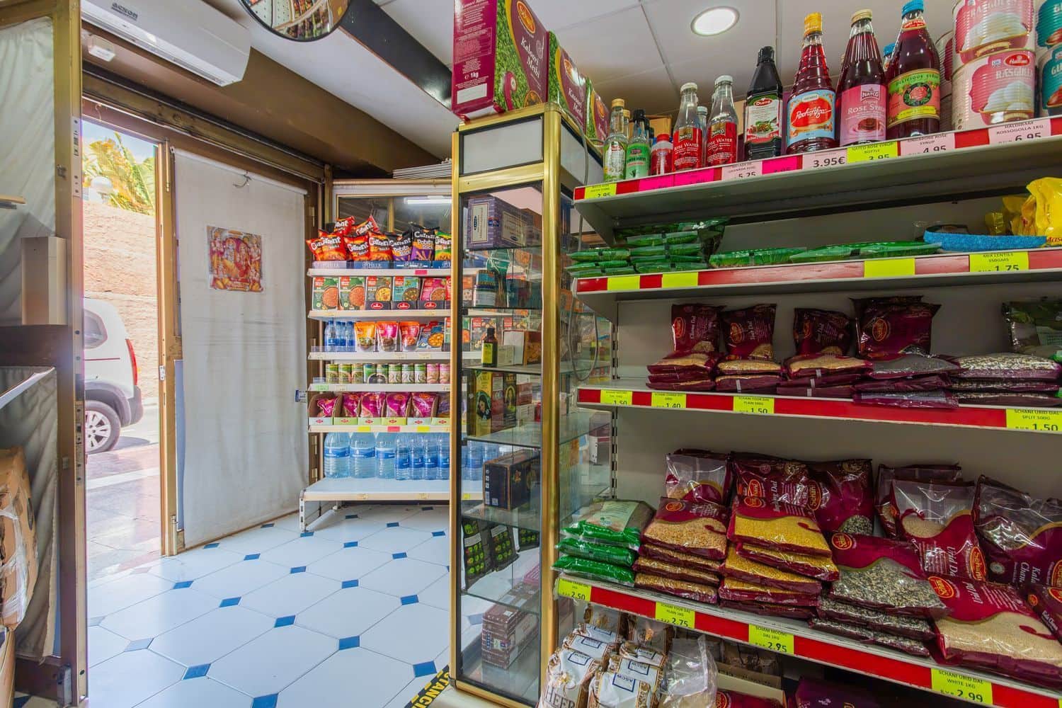 Erhverv til salg i Playa del Ingles - € 780.000 (Ref: 9001714)