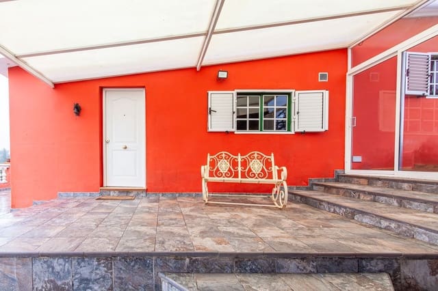 4 slaapkamer Villa te koop in Teror met garage - € 530.000 (Ref: 9001716)