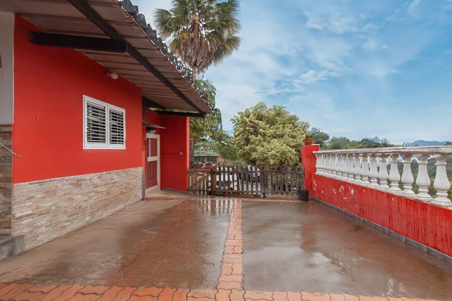 4 soveværelse Villa til salg i Teror med garage - € 530.000 (Ref: 9001716)