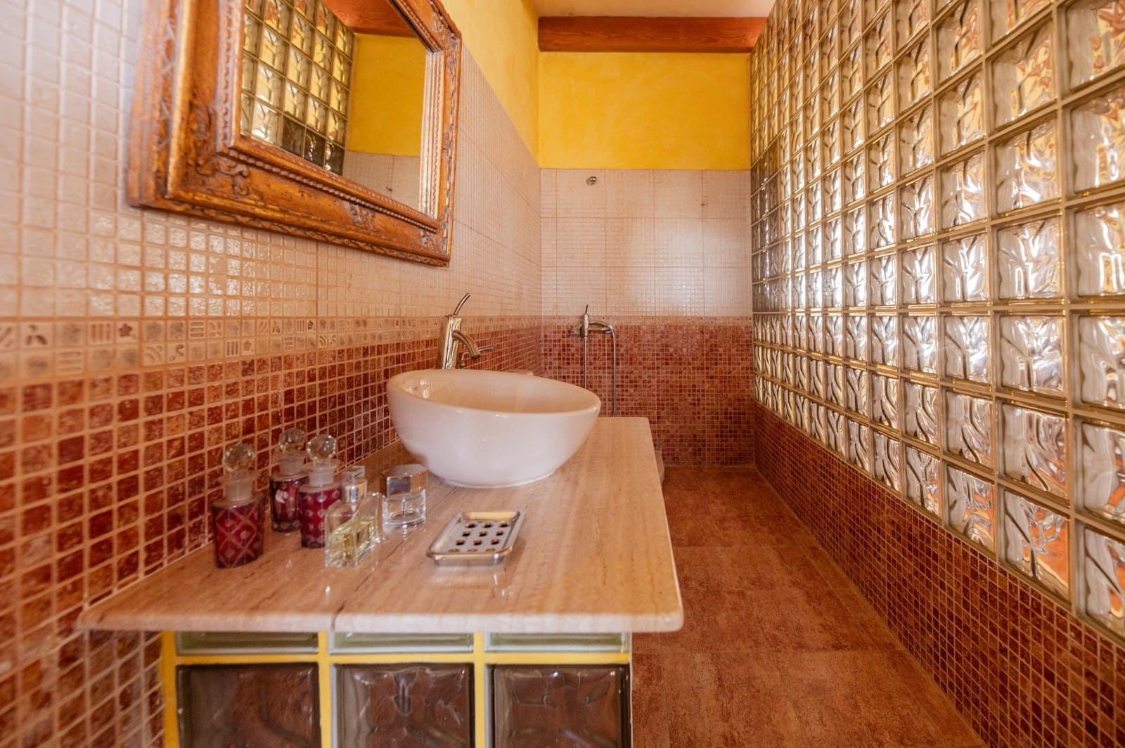 3 soverom Villa til salgs i Tahiche med svømmebasseng garasje - € 1 200 000 (Ref: 9057625)