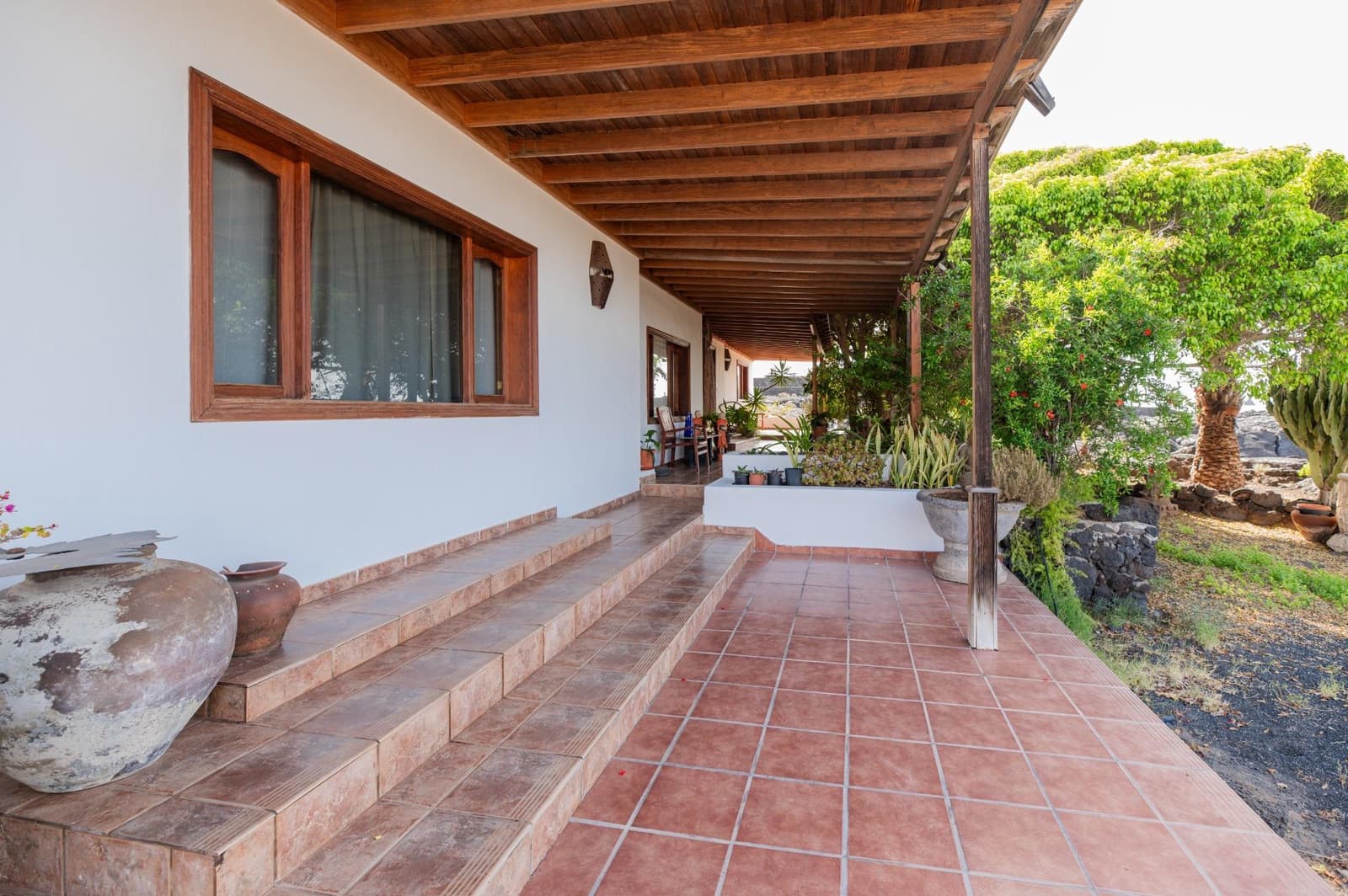 3 soverom Villa til salgs i Tahiche med svømmebasseng garasje - € 1 200 000 (Ref: 9057625)