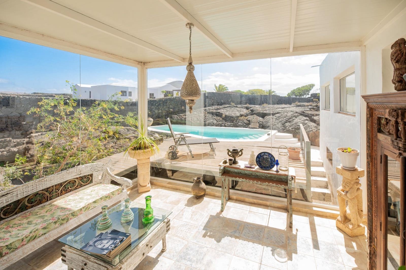 3 soverom Villa til salgs i Tahiche med svømmebasseng garasje - € 1 200 000 (Ref: 9057625)