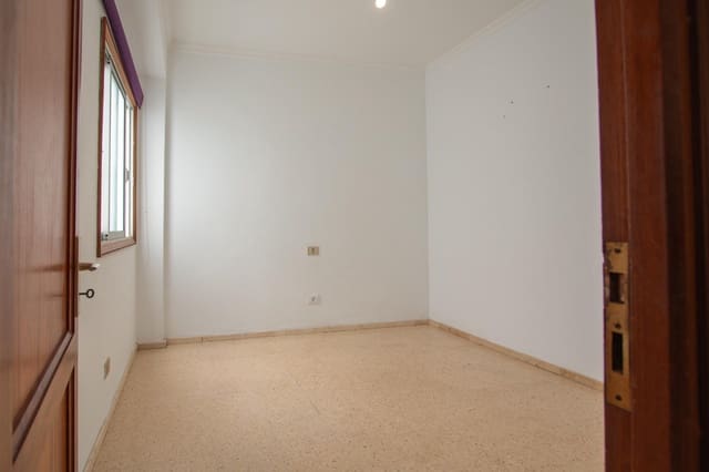 4 chambre Appartement à vendre à Gáldar - 206 000 € (Ref: 9077978)