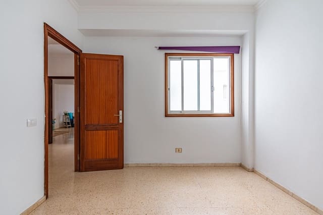 4 chambre Appartement à vendre à Gáldar - 206 000 € (Ref: 9077978)
