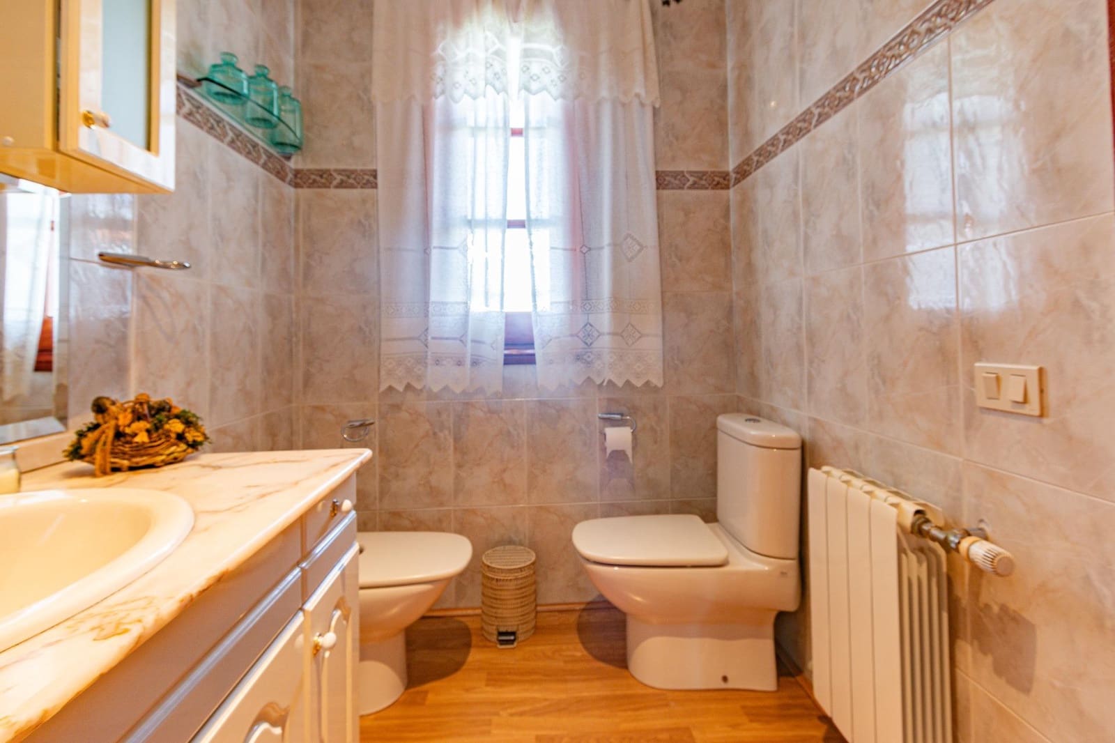 4 soveværelse Villa til salg i Arucas med garage - € 860.000 (Ref: 9134482)