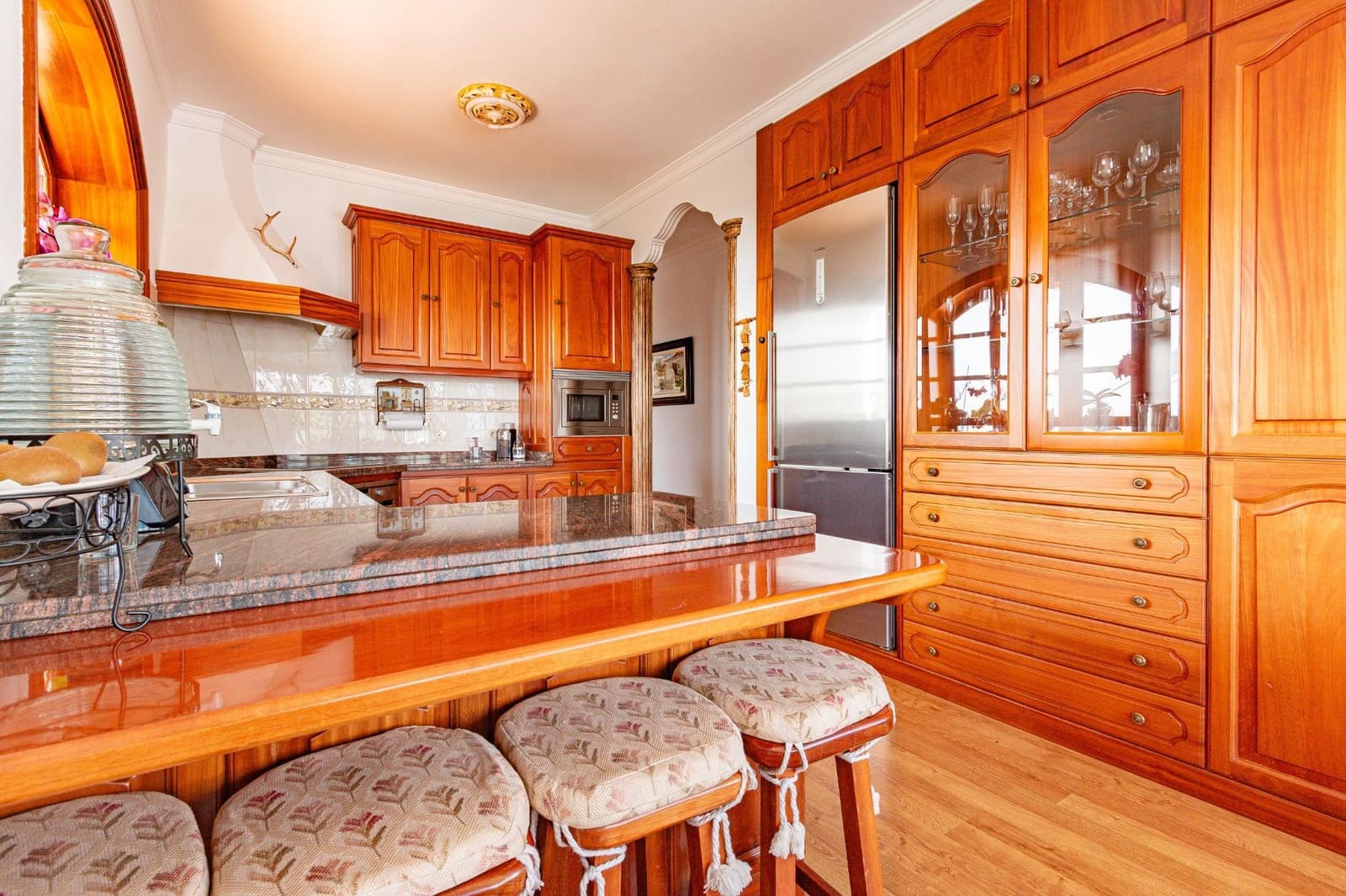 4 soveværelse Villa til salg i Arucas med garage - € 860.000 (Ref: 9134482)