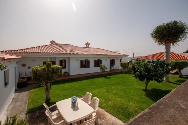 4 soveværelse Villa til salg i Arucas med garage - € 860.000 (Ref: 9134482)