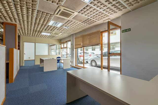 Erhverv til salg i Triana, Las Palmas de Gran Canaria - € 290.000 (Ref: 9141630)