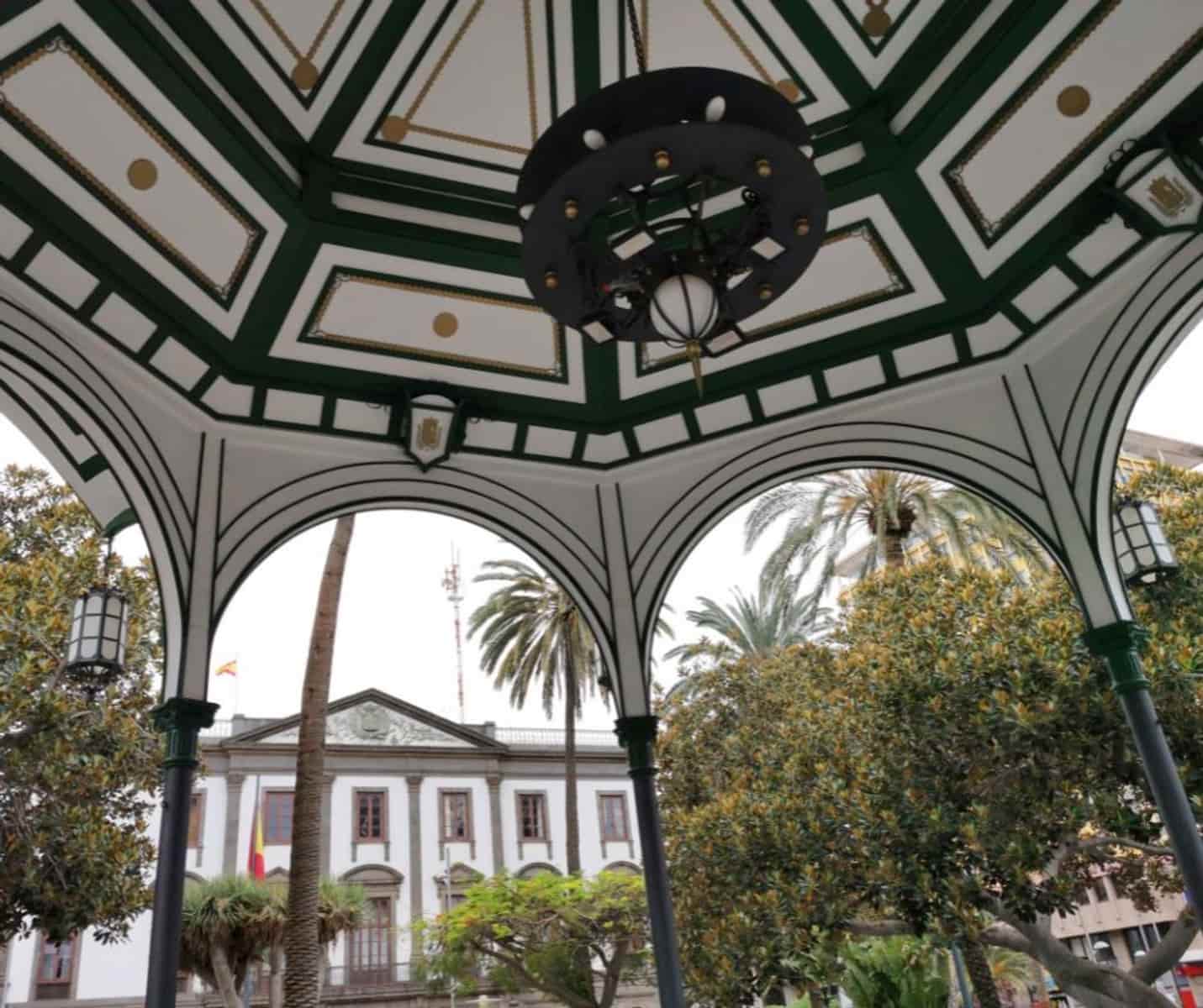 Office for sale in Las Palmas de Gran Canaria - € 690,000 (Ref: 9165115)