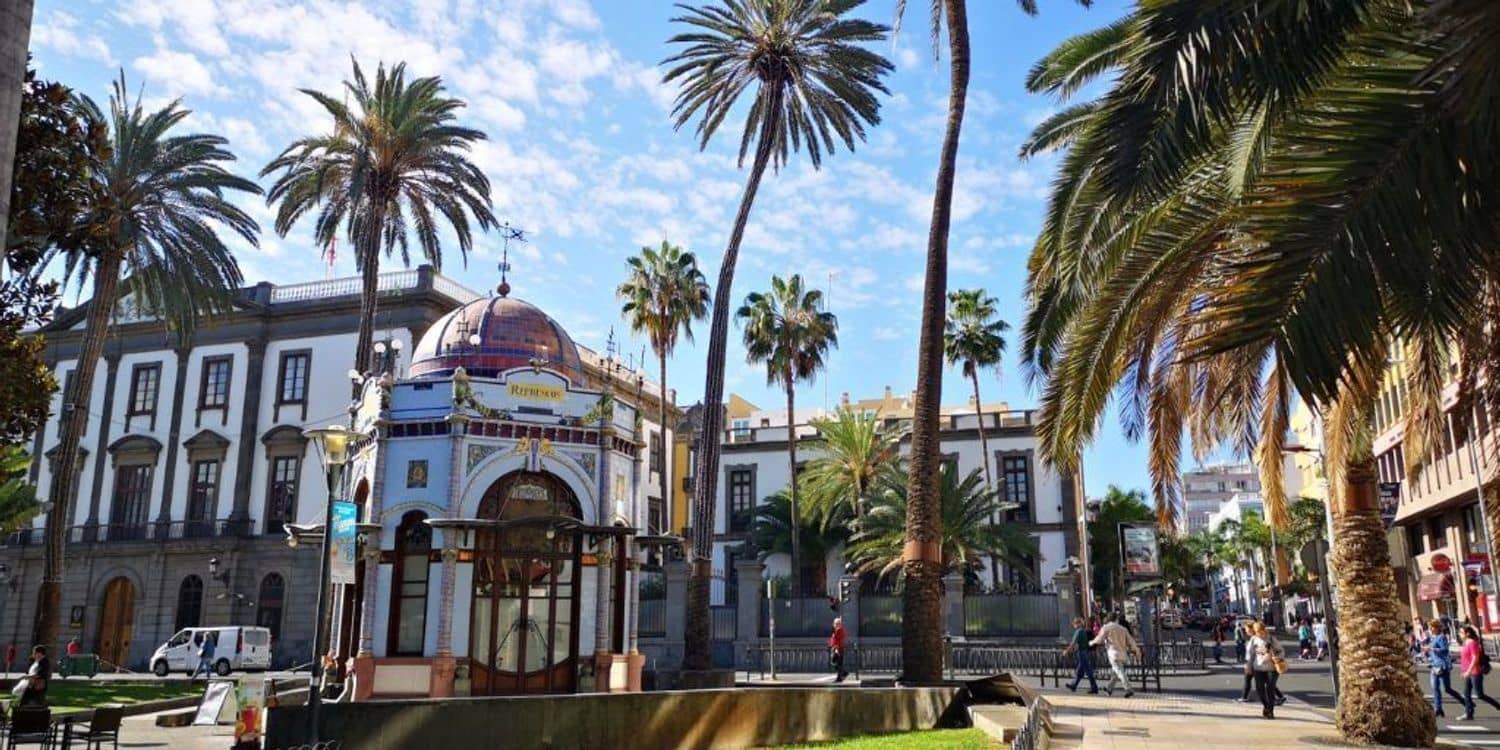 Office for sale in Las Palmas de Gran Canaria - € 690,000 (Ref: 9165115)