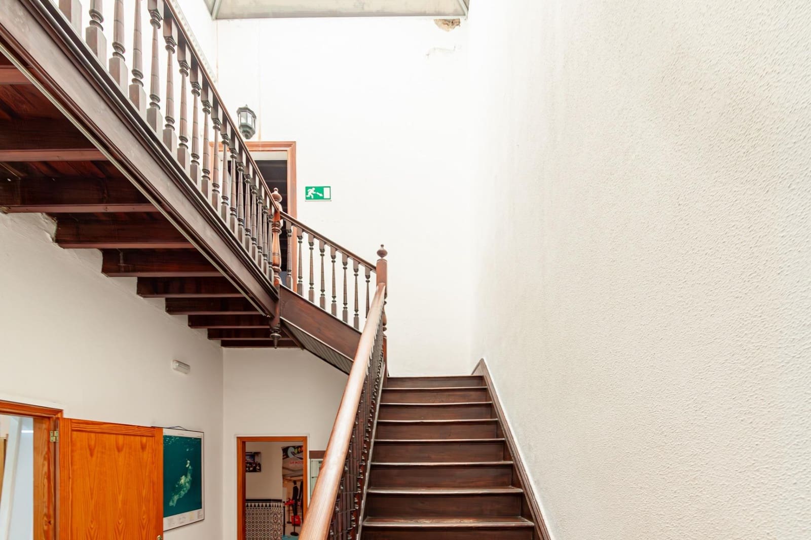 Office for sale in Las Palmas de Gran Canaria - € 690,000 (Ref: 9165115)