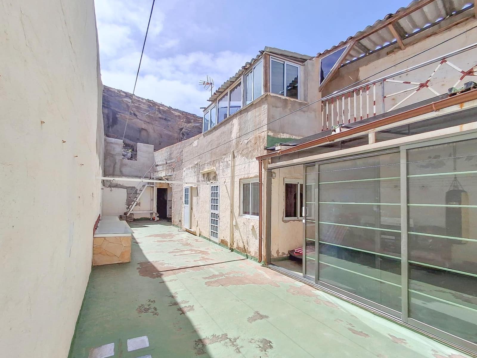 4 soverom Rekkehus til salgs i Galdar med garasje - € 214 000 (Ref: 9183694)