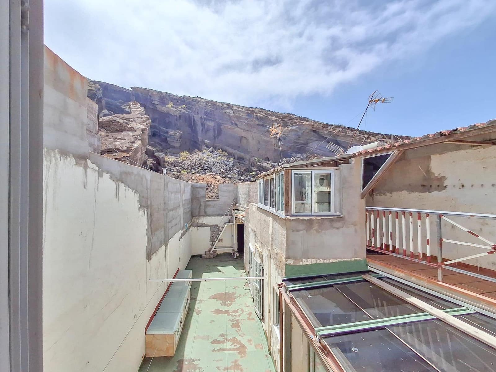 4 soverom Rekkehus til salgs i Galdar med garasje - € 214 000 (Ref: 9183694)