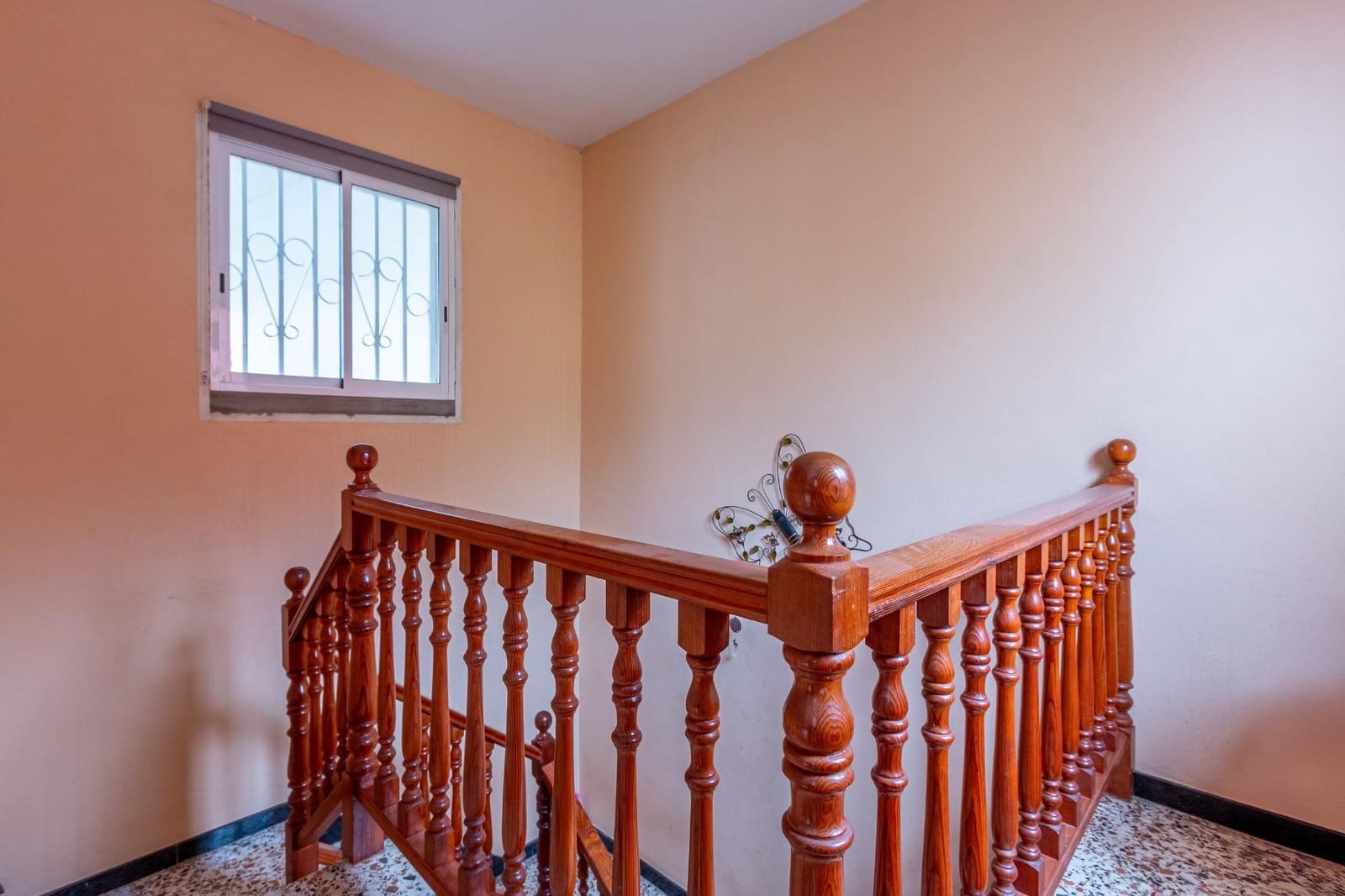 4 bedroom Terraced Villa for sale in Galdar with garage - € 208,000 (Ref: 9183694)