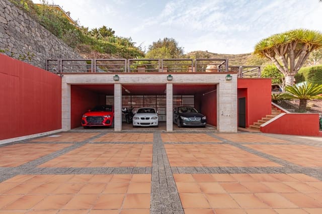 6 soveværelse Villa til salg i Santa Brígida med swimmingpool garage - € 1.450.000 (Ref: 9185443)