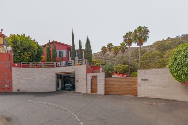 6 soveværelse Villa til salg i Santa Brígida med swimmingpool garage - € 1.450.000 (Ref: 9185443)