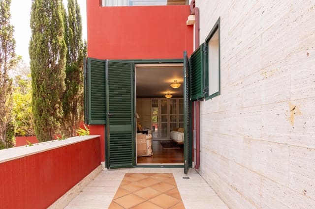 6 soveværelse Villa til salg i Santa Brígida med swimmingpool garage - € 1.450.000 (Ref: 9185443)