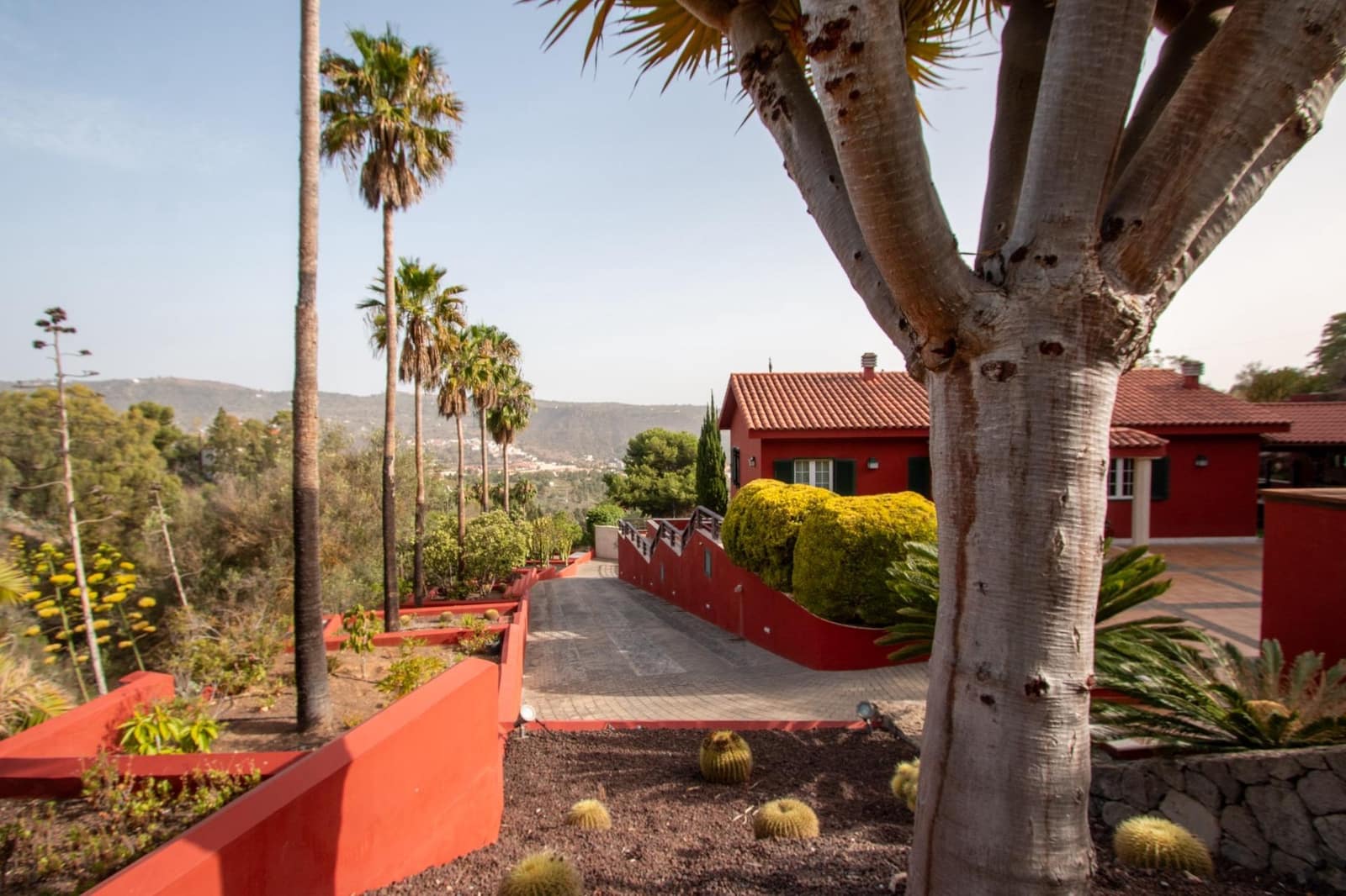 6 soveværelse Villa til salg i Santa Brigida med swimmingpool garage - € 1.450.000 (Ref: 9185443)