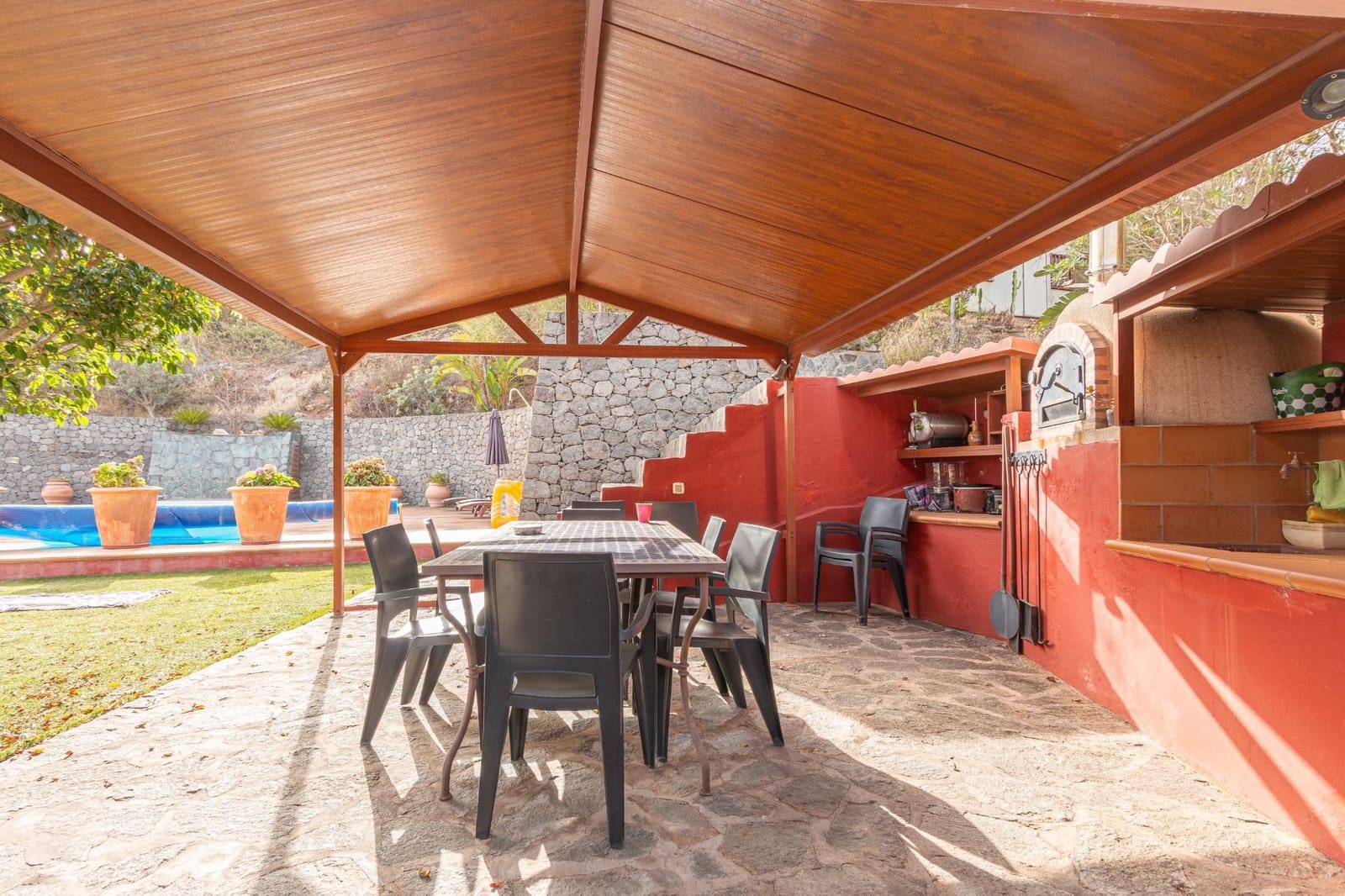 6 soveværelse Villa til salg i Santa Brigida med swimmingpool garage - € 1.450.000 (Ref: 9185443)